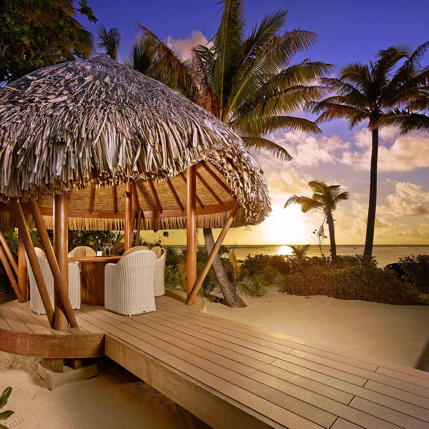 brando-patio-1500