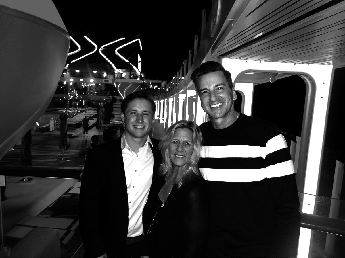 celebrity-ascent--stephen-cheryl-sam