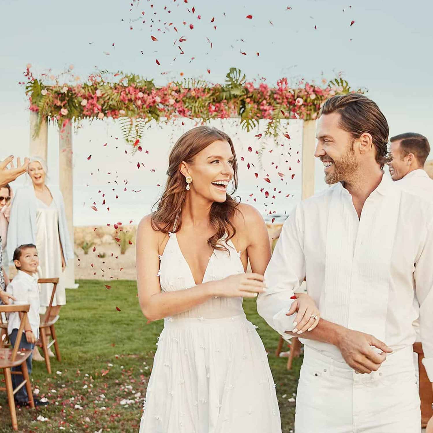 montage-cabo_couple-wedding-1500
