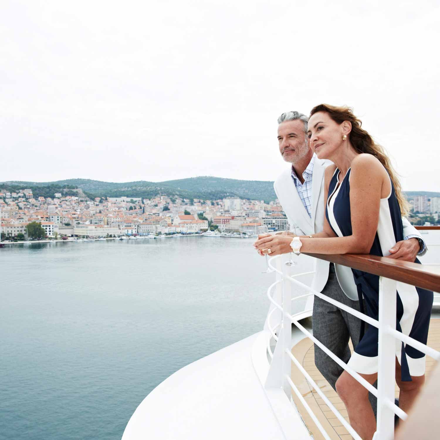 seabourn-cruises-couple-deck-2-1500